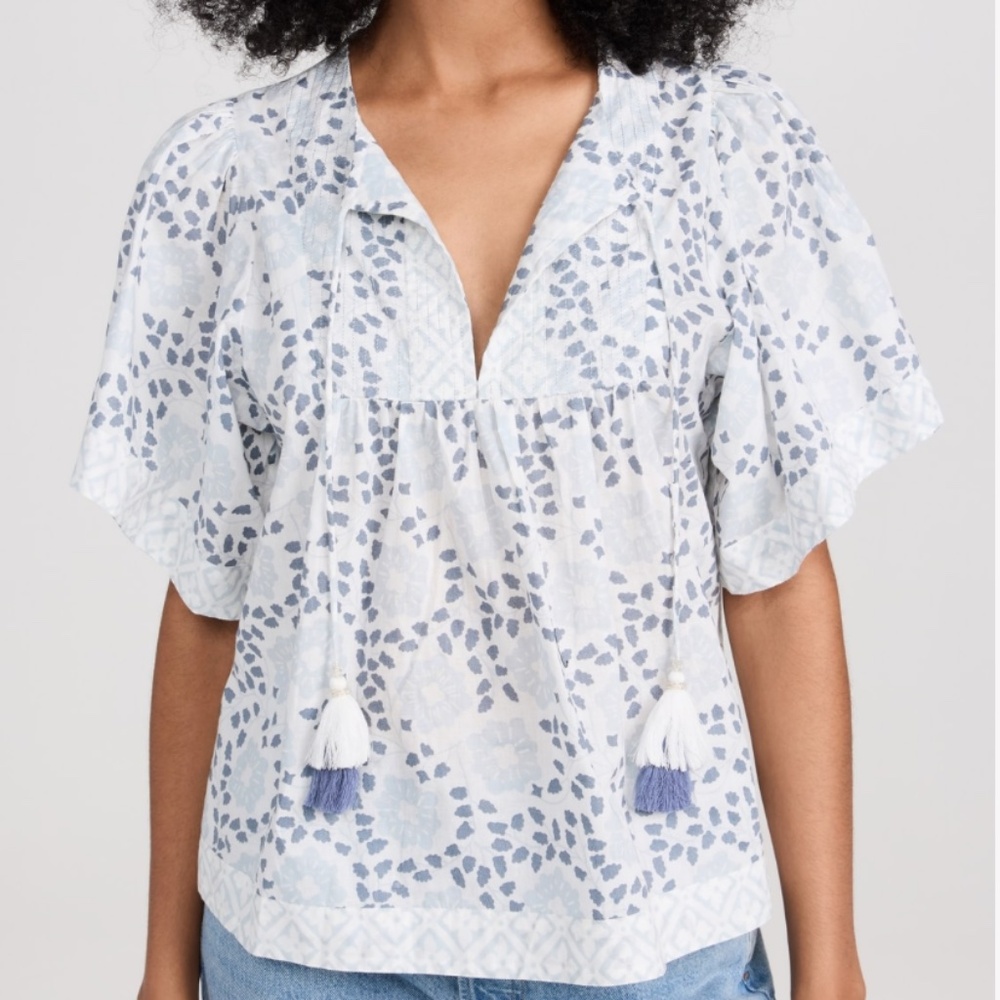 Marea Blue and White Patterned Women's Top